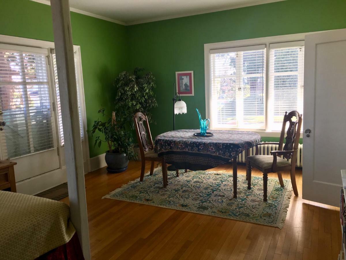 The Villa Bed & Breakfast (Adults Only) Такома Номер фото