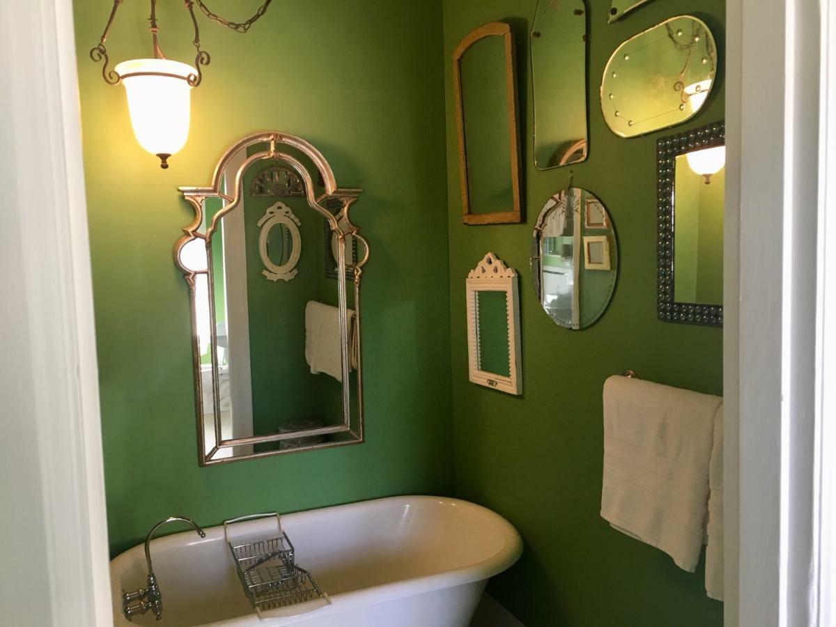 The Villa Bed & Breakfast (Adults Only) Такома Номер фото