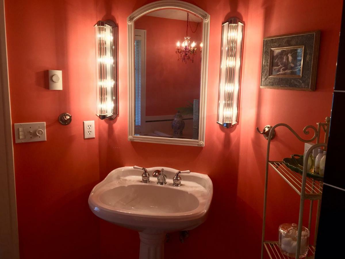 The Villa Bed & Breakfast (Adults Only) Такома Номер фото